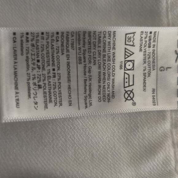 Authentic Gap White Denim Jacket - Picture 3 of 9